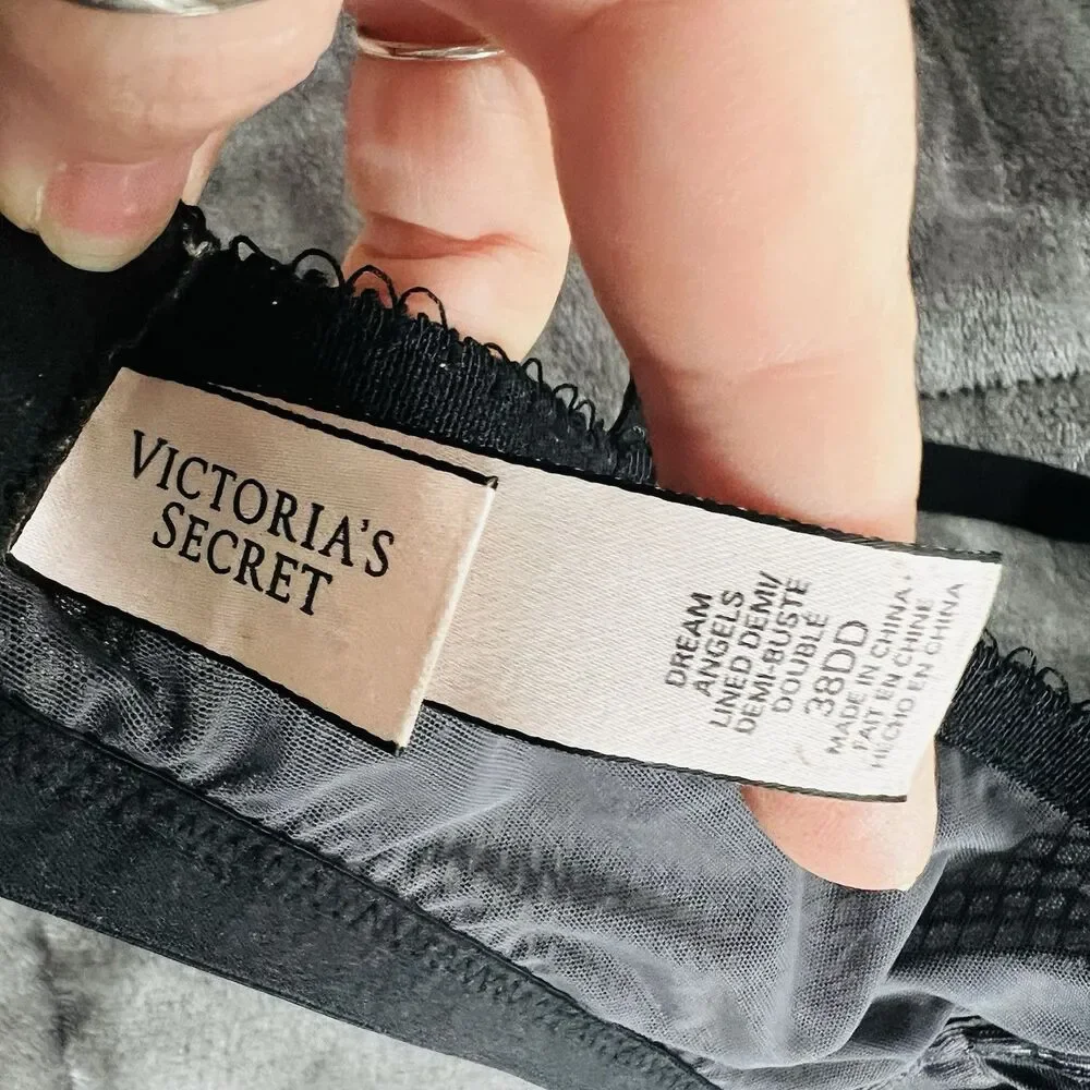 Victoria's Secret Dream Angels Black Nude Lace Lined Demi 38 DD Lightly Padded